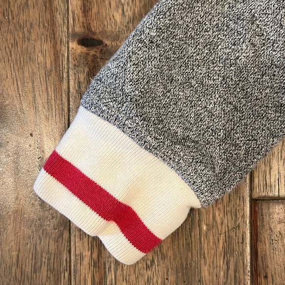 Roots Cabin 1973 Hoodie Size 3T Toddler Boy Girl Heather Gray Red Maple Leaf EUC - Picture 8 of 8